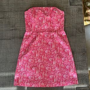 Vineyard Vine "Shells Allover" ladies dress, size 4.